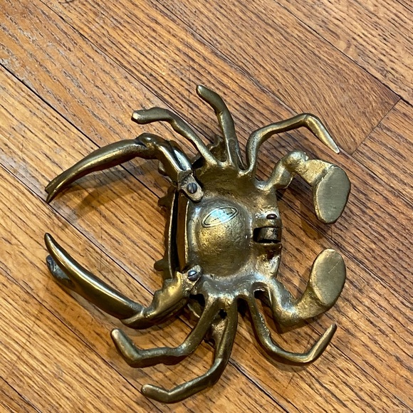 Vintage Brass Crab Trinket Box or Ashtray - Picture 8 of 10